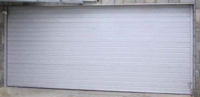 Vízszintes bordás garázskapu Vízszintes bordás garázskapu